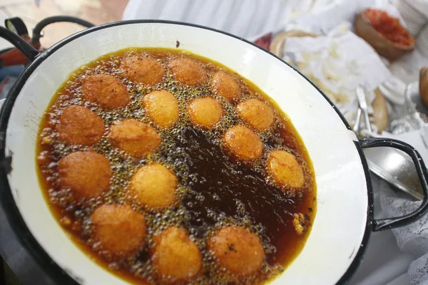 Acarajé-traditionell brasiliansk mat — Stockfoto
