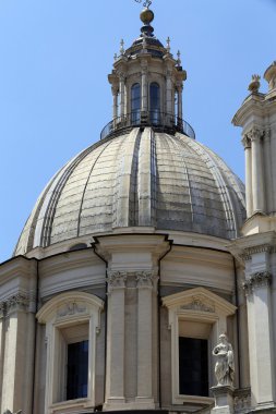 Navona Meydanı