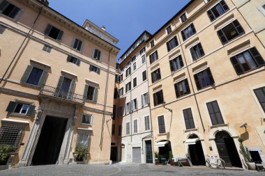 Cephe, Roma, İtalya