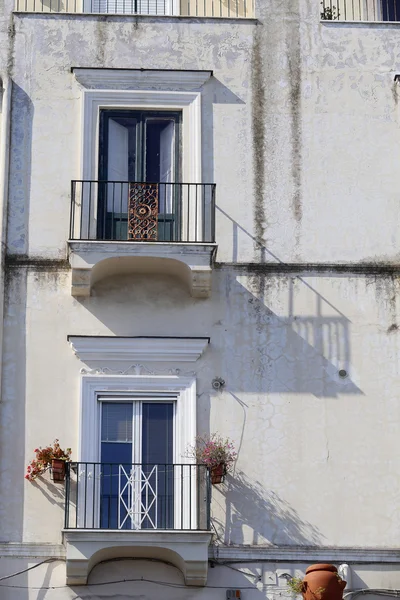 Ilha Capri Com Edifícios Coloridos Importante Destino Turístico Perto Nápoles — Fotografia de Stock