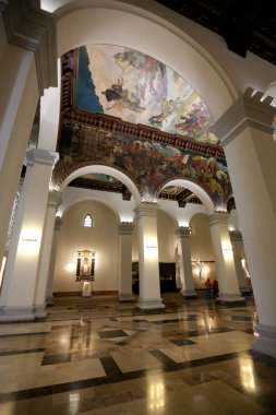 Pantheon simon bolivar