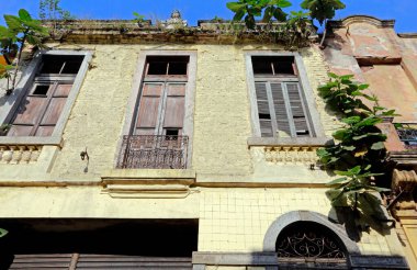 Eski koloni konaklarının kalıntıları. Santos şehri, Sao Paulo eyaleti, Brezilya