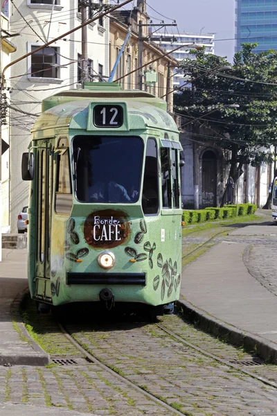 桑托斯 2015年7月18日 邦德咖啡馆 旅游电车在行程中通过历史中心桑托斯 一个城市 位于主要的拉丁美洲港口 — 图库照片