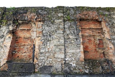 Koloni döneminden kalma eski ve büyük bir evin kalıntıları. Santos şehri, Brezilya