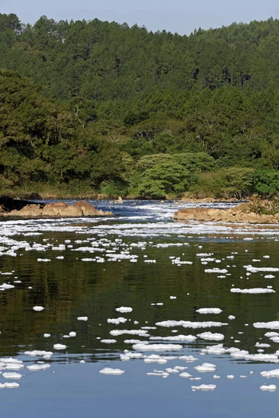 Foam Pollution Tiete River Santana Parnaiba City Sao Paulo State — Zdjęcie stockowe