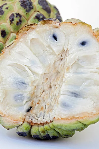 Closeup Whole Cut Sugar Apple Sweetsop White Background — Φωτογραφία Αρχείου