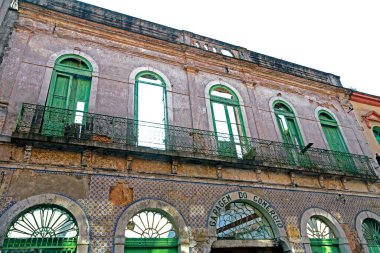 Eski koloni konaklarının kalıntıları. Santos şehri, Sao Paulo eyaleti, Brezilya