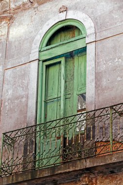 Eski koloni konaklarının kalıntıları. Santos şehri, Sao Paulo eyaleti, Brezilya
