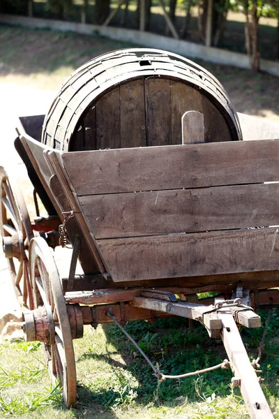 Ancient Wagon Closeup Used Transport Wine Barrels Wineries Brazil — 스톡 사진