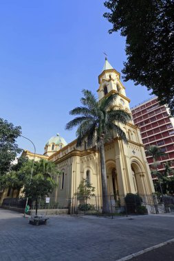 Santa Cecilia Kilisesi, müzisyenlerin koruyucu azizi, 1901 'de Brezilya' nın Sao Paulo şehrinde inşa edildi.