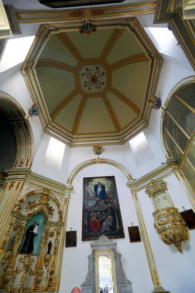 Dentro Capilla Del Monasterio Luz Uno Los Últimos Ejemplos Arquitectura — Foto de Stock