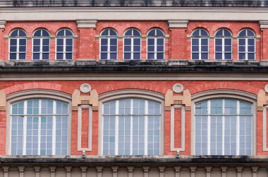 Julio Prestes tren istasyonu, hala dünyanın en sofistike konser salonlarından birine ev sahipliği yapan bir dizi tarihi bina. Sao Paulo, Brezilya