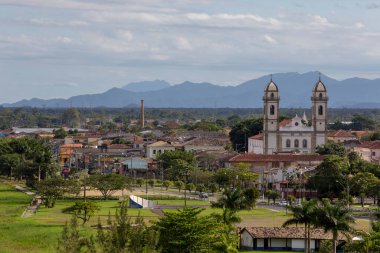 Tarihi sömürge şehrinin panoramik manzarası. Iguape şehri, Sao Paulo Sate, Brezilya