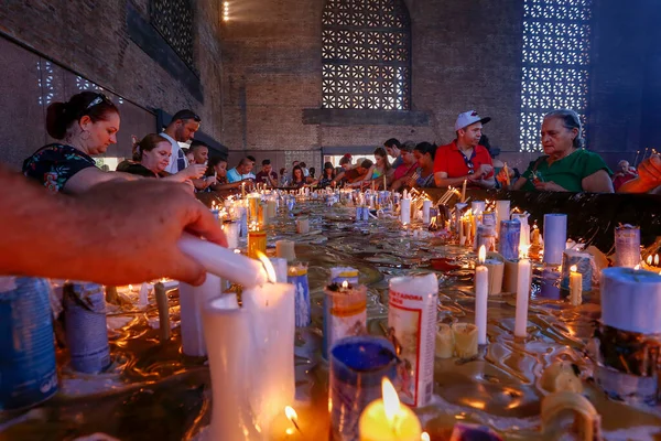 Aparecida Brésil Février 2018 Fidèles Bougies Allumées Dans Chapelle Des — Photo