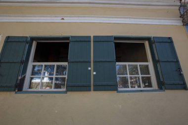 Tarihi bir sömürge dönemindeki inşaat cephesi. Iguape, Sao Paulo Eyaleti, Brezilya