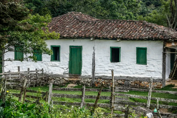 Ancienne Maison Colons Dans Paysage Verdoyant Typique Zone Rurale État — Photo