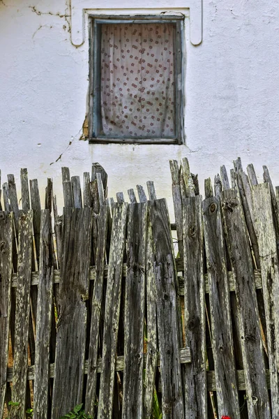 Casa Típica Simples Interior Brasil Com Uma Cerca Madeira Frente — Fotografia de Stock