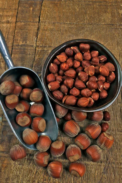 Portion Hazelnuts Shell Rustic Wooden Table — Stock Photo, Image