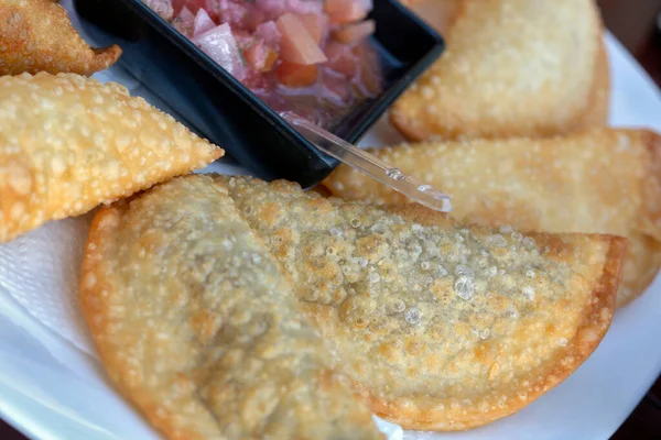 Comida Bar Porción Pastel Con Olla Salsa Vinagreta Río Janeiro — Foto de Stock