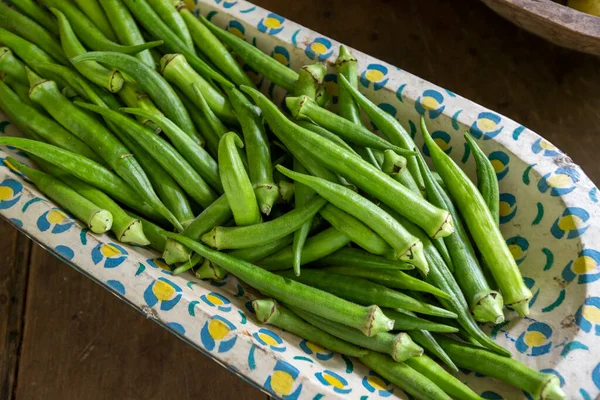 Portion Okra Decorated Wooden Bowl Rustic Wooden Table Farmhouse Contryside — Stock Photo, Image