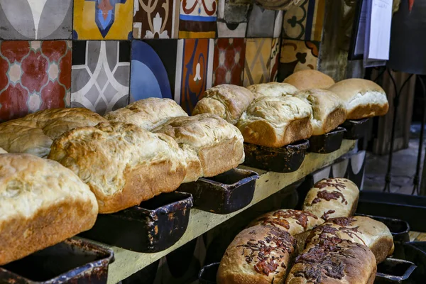 Pane Fresco Fatto Mano Forma Pane Pronto Essere Servito Panificio — Foto Stock