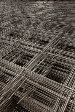 Güçlendirilmiş beton yapı için çelik ağ yığınıyla soyut bileşim