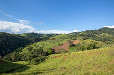 Serra da Mantiqueira Minas Gerais, Brezilya devlet yeşil tepelerin geniş görüş