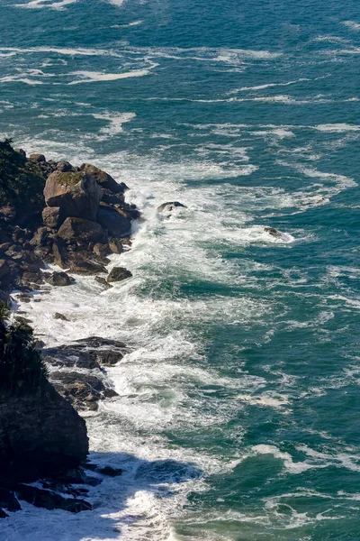 Хвиль Викликаних Пляжі Синім Морем Півночі Узбережжя Сан Паулу Сан — стокове фото