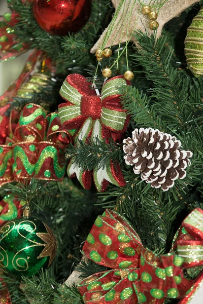 Closeup Decoração Árvore Natal Boa Escolha Para Fundos — Fotografia de Stock