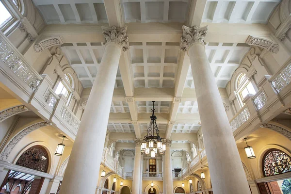 Chandelier Main Hall Luz Train Station Historic Spot City Sao — Stock Photo, Image