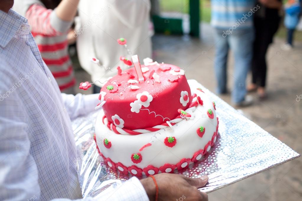 Gateau D Anniversaire Image Libre De Droit Par K Titov C