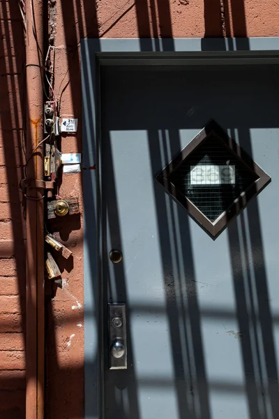 karmaşık kapı zilleri