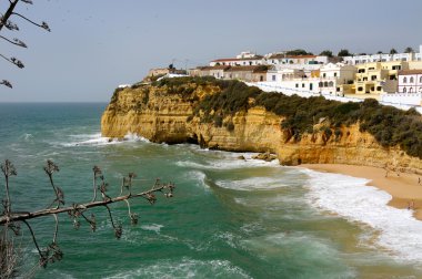Carvoeiro beach Algarve'deki/daki oteller