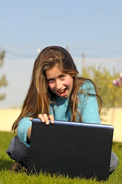 Girl with laptop — Stock Photo, Image