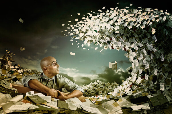 Изгнание из бюрократии
