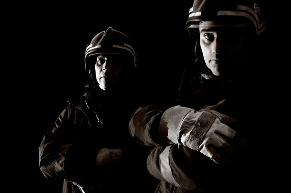 Пожарные — стоковое фото