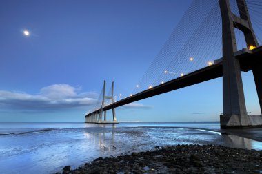 Vasco da gama Köprüsü geceleri