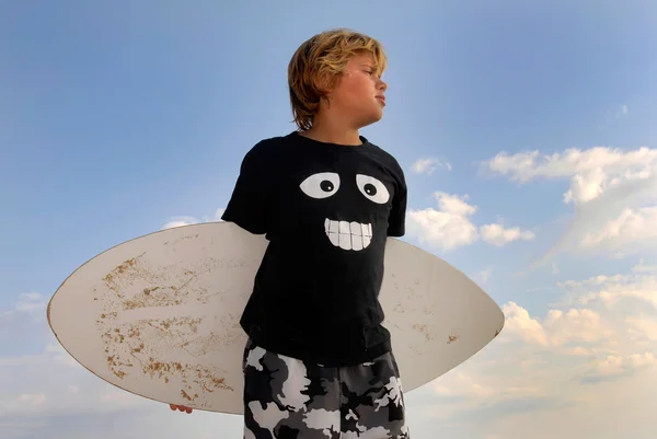 Boy with skim-board — Stock Photo, Image
