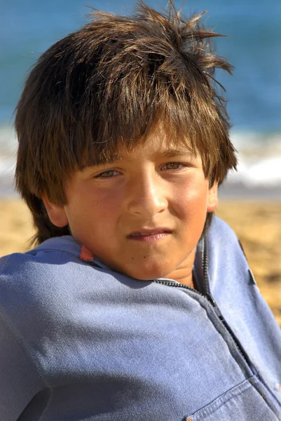 Boy on the beach — Stock Photo, Image