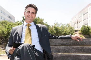 tablet ile işadamı