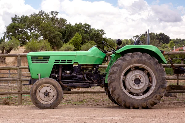 Traktor — Stockfoto