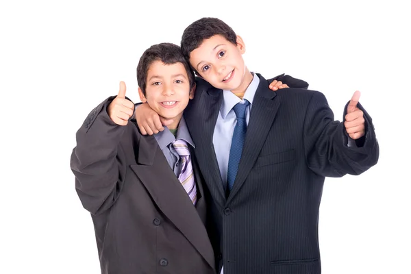 Meninos vestidos com terno grande — Fotografia de Stock