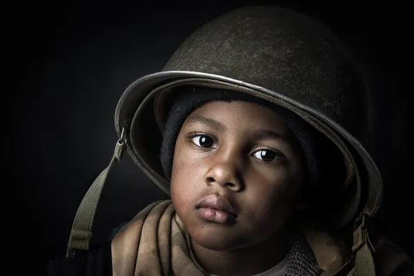 Rapaz soldado — Fotografia de Stock