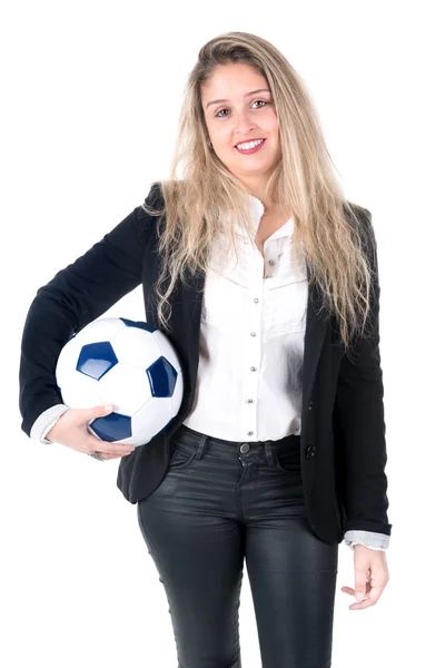 Mulher com bola de futebol — Fotografia de Stock