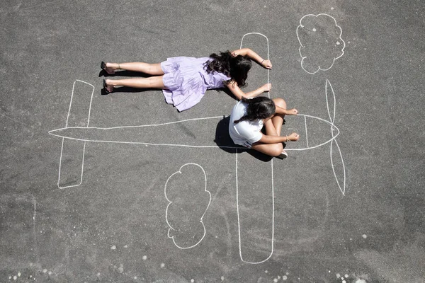 Young Girls Playing Park Chalk Airplane — Stock Photo, Image