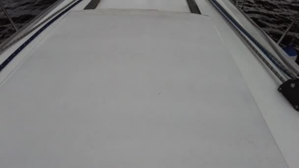 Primo Piano Elemento Uno Yacht Vela Gita Yacht Yacht Bianco — Video Stock