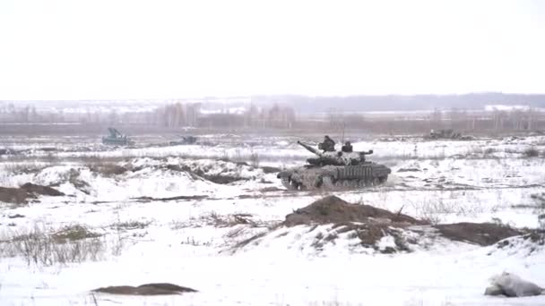 Ουκρανο Ρωσικά Σύνορα Ουκρανία Φεβρουάριος 2022 Ουκρανικός Στρατός Διεξάγει Ασκήσεις — Αρχείο Βίντεο
