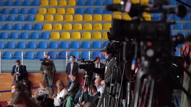 Kharkiv Ukraine Février 2022 Journalistes Caméras Vidéo Pendant Conférence Équipement — Video