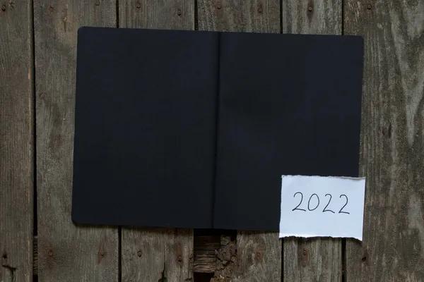 Fekete Üres Jegyzettömb Szöveg 2022 Régi Asztal Boldog Évet 2022 — Stock Fotó