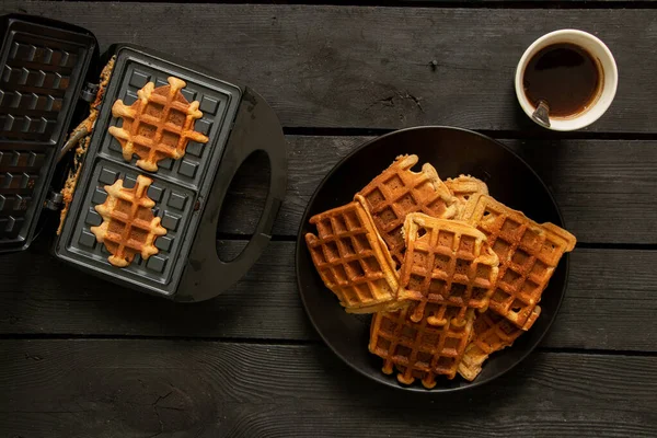 Viennese Waffle Wooden Table Cup Coffee Waffles Breakfast Kitchen Home — Stock Photo, Image